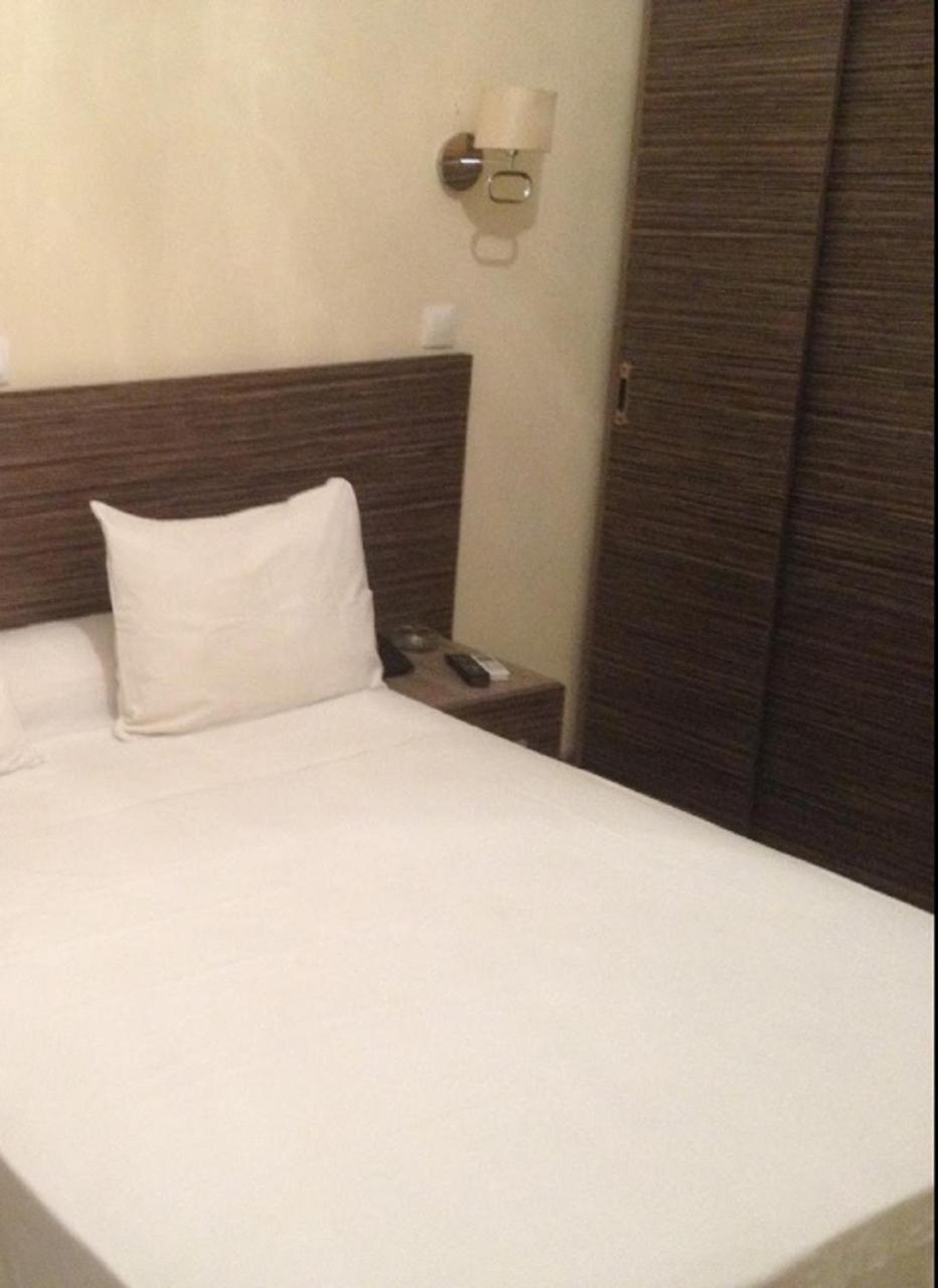 Hotel Suisse Algiers ภายนอก รูปภาพ