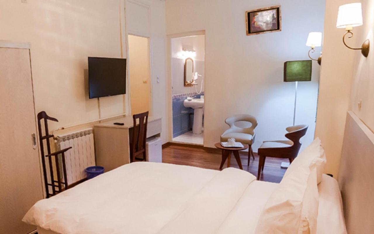Hotel Suisse Algiers ภายนอก รูปภาพ