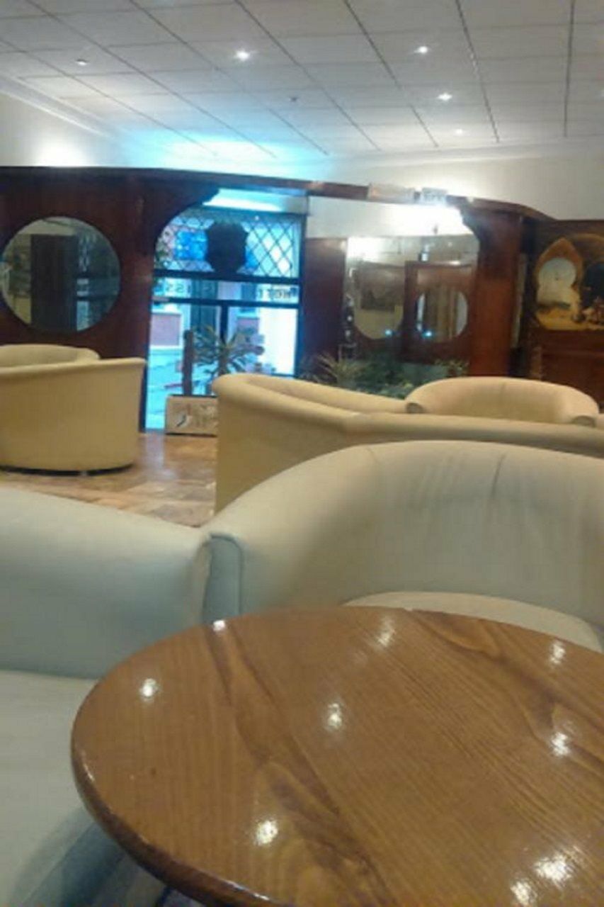 Hotel Suisse Algiers ภายนอก รูปภาพ